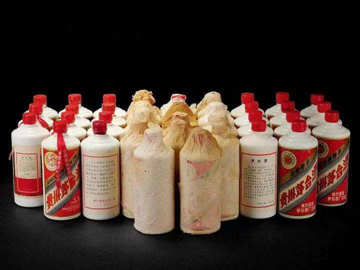 靖西日照岚山回收酒价格哪里回收(附近上门回收茅台酒）?